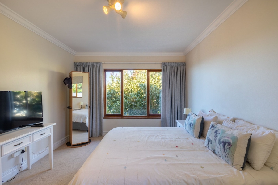4 Bedroom Property for Sale in Lower Robberg Western Cape